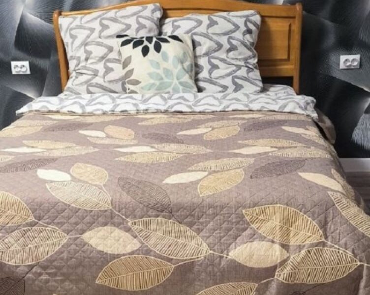 Двухкомнатная квартира в Таганроге по адресу Чехова 361/1