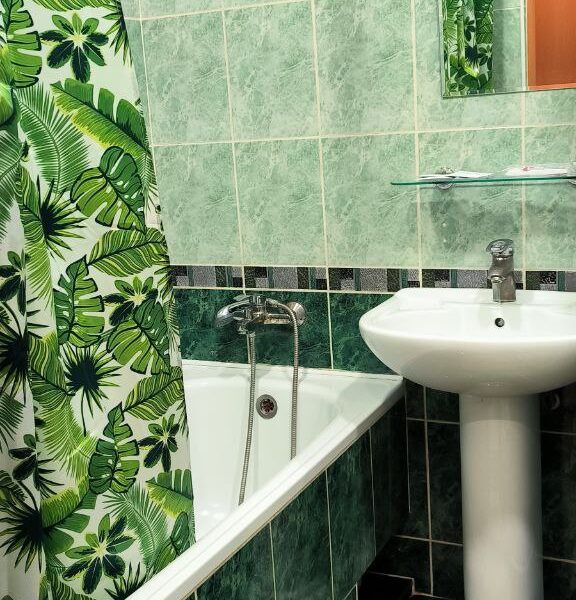 Двухкомнатная квартира в Таганроге по адресу Чехова 346