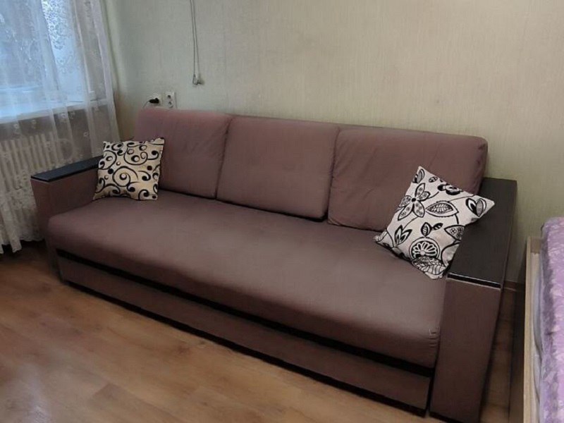 Двухкомнатная квартира в Таганроге по адресу Пархоменко 58/1