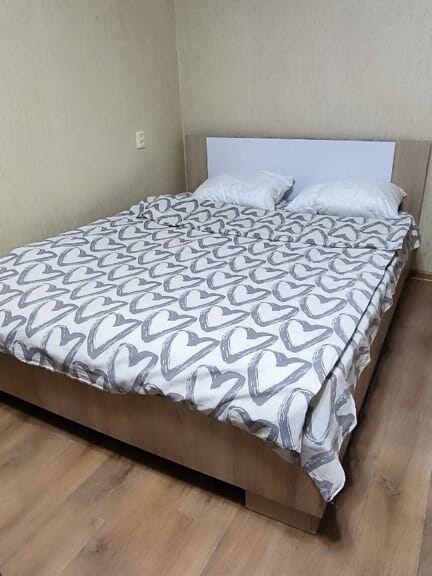 Двухкомнатная квартира в Таганроге по адресу Пархоменко 58/1