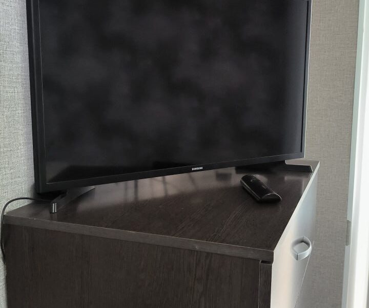 Двухкомнатная квартира в Таганроге по адресу ул. Чехова 335/3