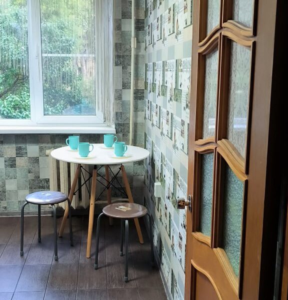 Двухкомнатная квартира в Таганроге по адресу ул. Чехова 335/3