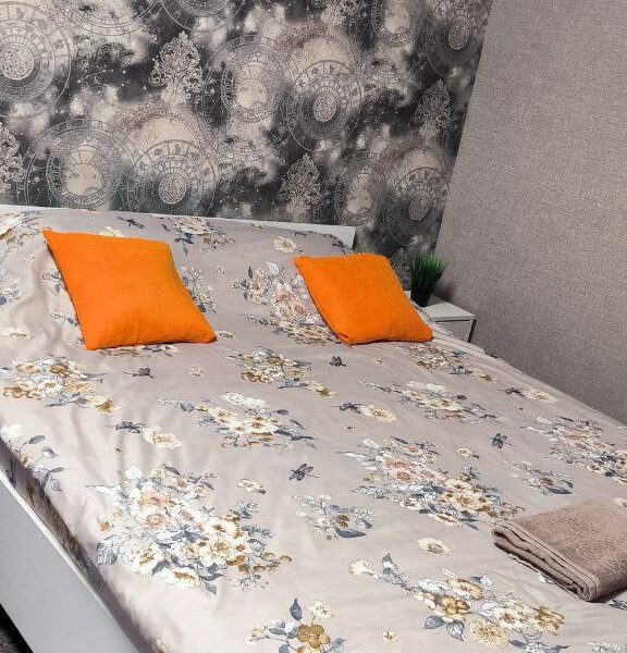 Двухкомнатная квартира в Таганроге по адресу ул. Чехова 335/3