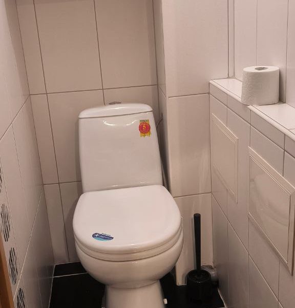 Трехкомнатная квартира в Таганроге по адресу ул. Чехова 335/3